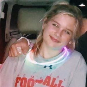 Meet your Posher, Annie